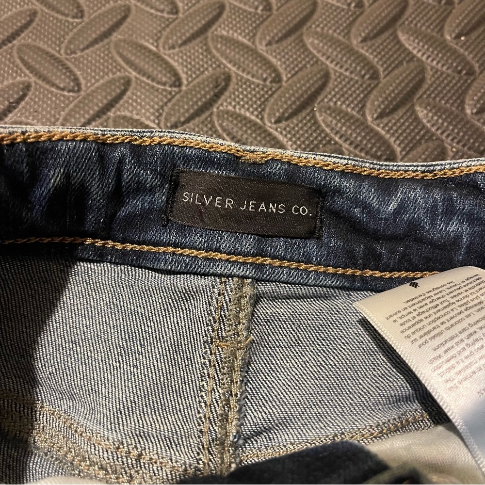 Silver Jeans Blue Jean Shorts - Picture 5 of 6